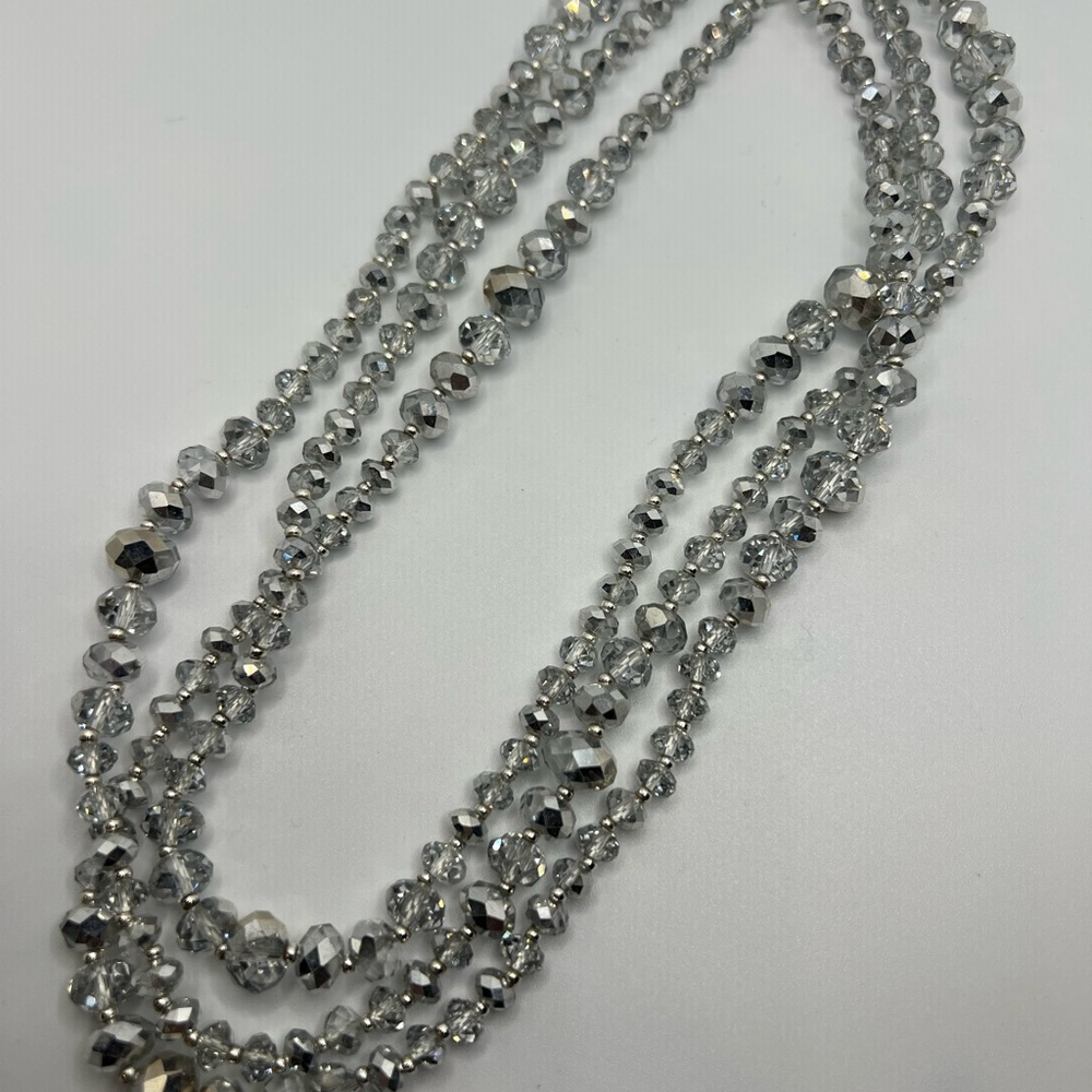 WHBM sparkly Crystal like necklace.